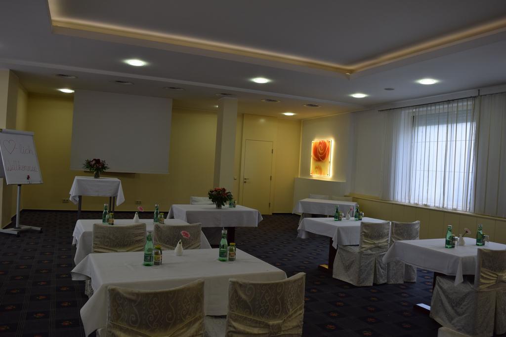Stadthotel Guertler Amstetten Exterior photo